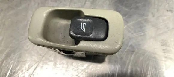Volvo S80 Electric window control switch 9476696