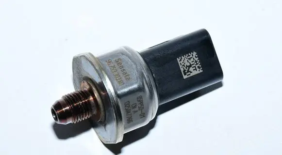 Peugeot 308 Fuel pressure sensor 9675330380