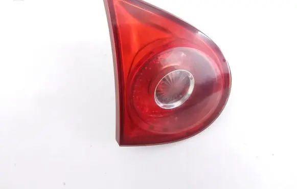 Volkswagen Golf V Tailgate rear/tail lights