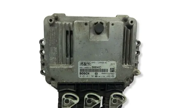 Ford Focus Engine control unit/module 6M5112A650NCKASAC 6M5112A650NC 0281011701