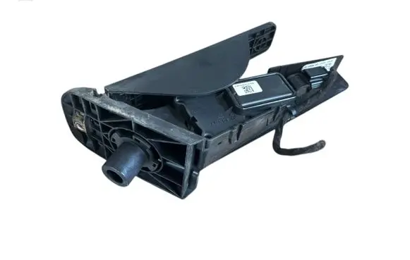 Volvo XC60 Accelerator throttle pedal 32269124 184922 M1809