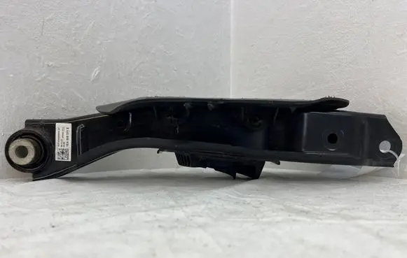 Cupra Born Rear upper control arm/wishbone 1EA505311E