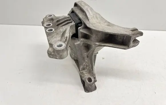 Peugeot 308 Engine mount bracket 4A100160 4A103720