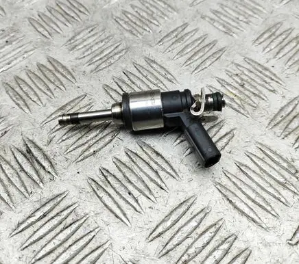 Hyundai Tucson IV NX4 Fuel injector 353102M417 9041090015