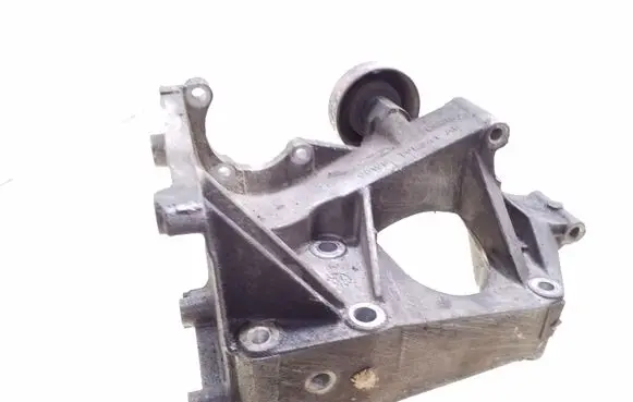 Ford Galaxy Generator/alternator bracket 95WF19K341AE