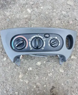 Renault Scenic I Climate control unit