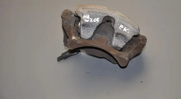 Mercedes-Benz C W205 Front brake caliper