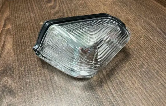 Front indicator light