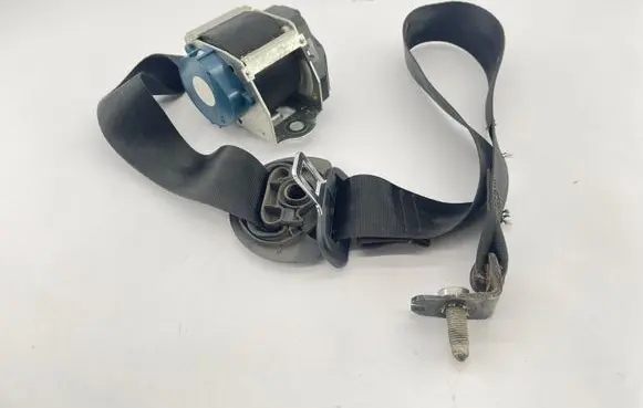Seat Alhambra (Mk2) Rear seatbelt GB141662003