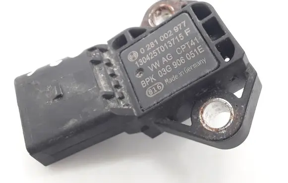 Audi Q3 8U Air pressure sensor 03G906051 03G906051E 0281002977