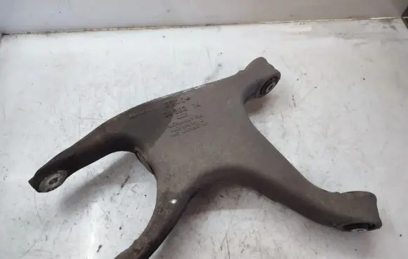 Audi A4 S4 B8 8K Rear upper control arm/wishbone 8K0505311J