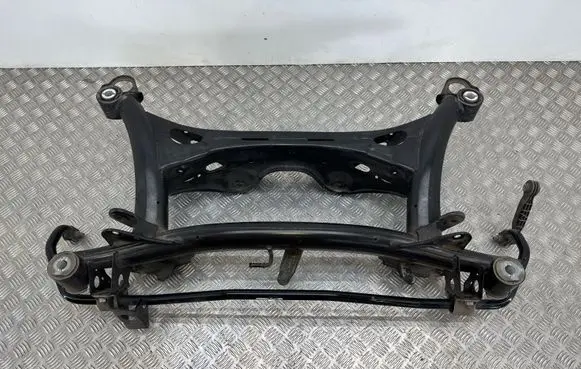 Volvo XC40 Rear subframe 32269606