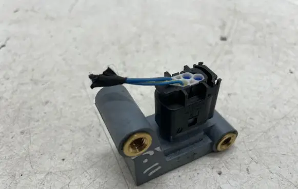 BMW 5 F10 F11 Airbag deployment crash/impact sensor 9159314