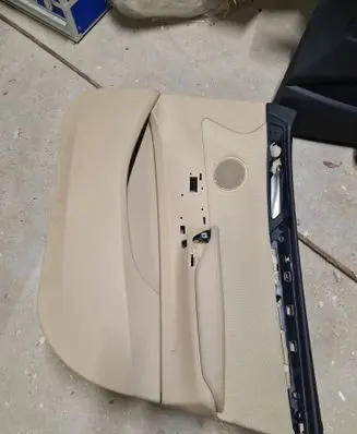 BMW X3 F25 Front door card panel trim 6082628