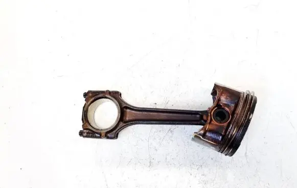 Seat Altea Piston with connecting rod