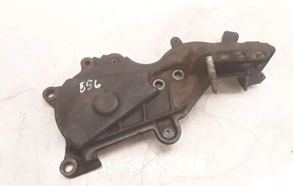 Toyota Corolla E120 E130 Engine mounting bracket 123150G010
