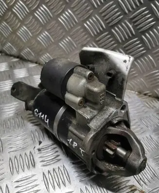 Volkswagen PASSAT B5.5 Starter motor 1005821933