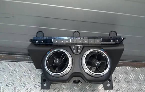 Chevrolet Camaro Climate control unit 84015995