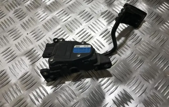 Renault Espace - Grand espace IV Accelerator throttle pedal 8200007513 6pv008119-18