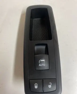 Jeep Grand Cherokee Electric window control switch 68030822AC