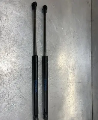 BMW 6 E63 E64 Tailgate strut 51237070670