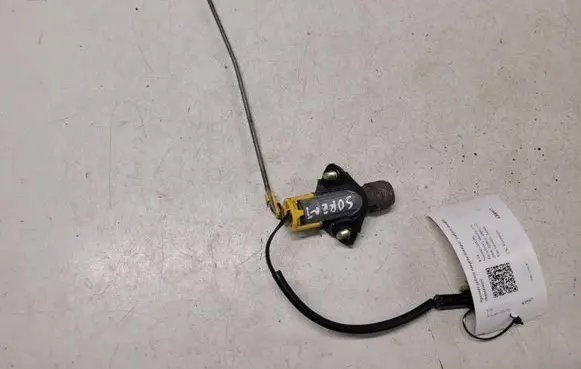 KIA Sorento Tailgate exterior lock 
