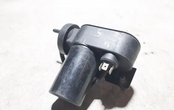 Volkswagen PASSAT B5.5 Cruise control unit/module 811907325