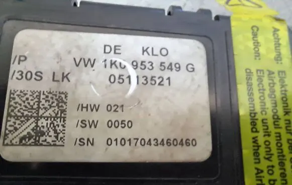 Volkswagen Touran I Steering angle sensor 1K0953549G 05113521 01017043460460