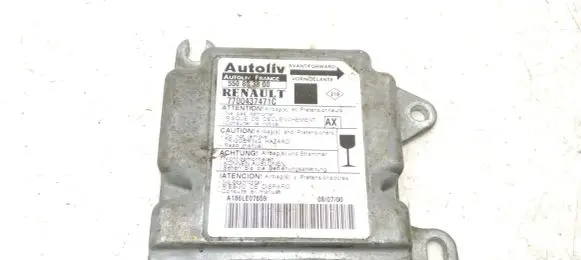 Renault Scenic I Airbag control unit/module 7700437471C 550803800