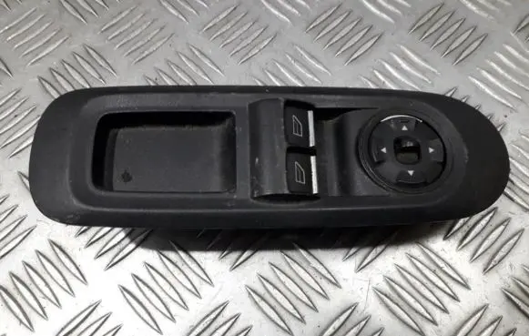 Ford Mondeo MK IV Electric window control switch 7s7t14a132cb 7s7t-14a132-cb