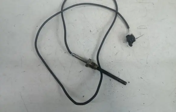 Mercedes-Benz E W211 Exhaust gas temperature sensor A009053705