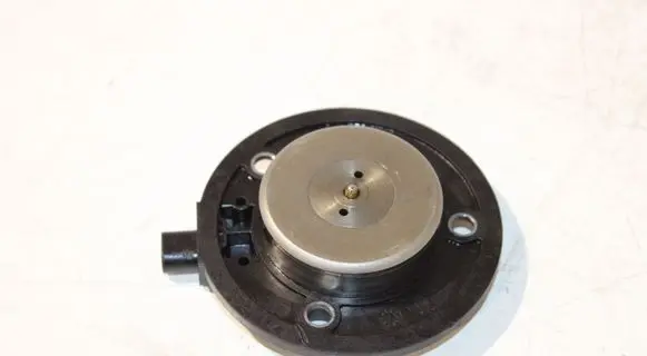 Audi A4 S4 B8 8K Camshaft vanos timing valve 06L109259A
