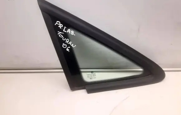 Volkswagen Touran I Front triangle window/glass 1T0845412