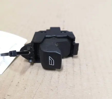 Volvo V50 Electric window control switch
