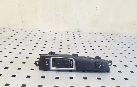 BMW 5 F10 F11 Parking (PDC) sensor switch 61319202942 9202942