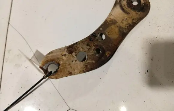 Honda Accord Engine mounting bracket 