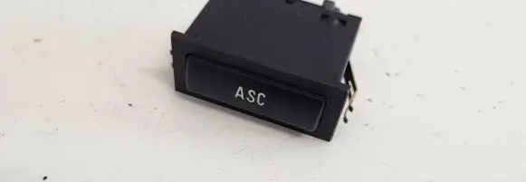 Traction control (ASR) switch