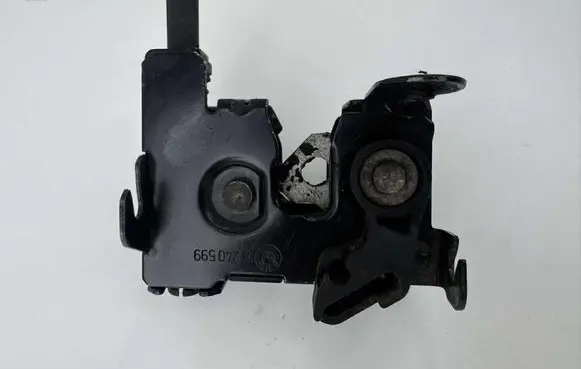 BMW 7 E65 E66 Engine bonnet/hood lock/catch 8240599