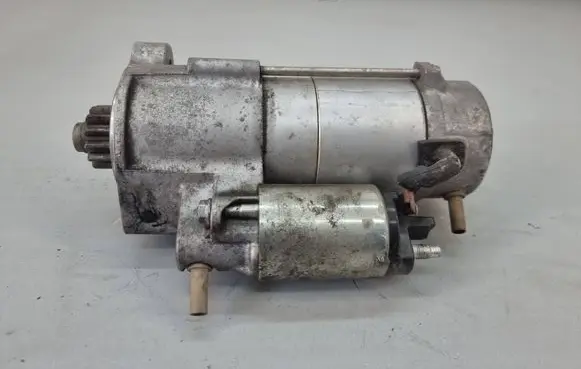 Jaguar F-Pace Starter motor GX7311001AD