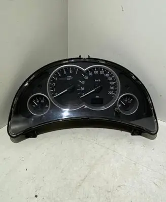 Opel Tigra B Speedometer (instrument cluster) 13173364WW 151203E 110080226023