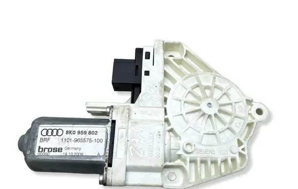 Audi A5 8T 8F Rear door window regulator motor 8K0959802 966934100