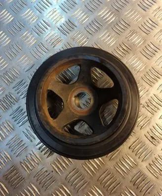 Mercedes-Benz C W203 Crankshaft pulley A6460300903