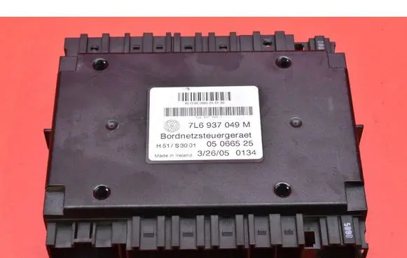 Volkswagen Touareg I Comfort/convenience module 7L6937049M