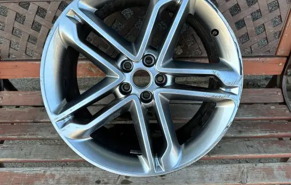 Opel Mokka R19 alloy rim 