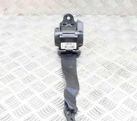 BMW 2 F22 F23 Rear seatbelt S3724330903 7243309