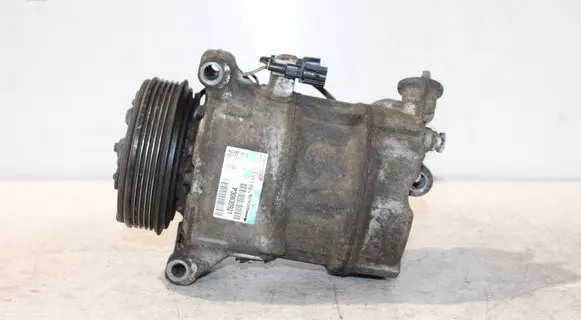 Volvo V70 Air conditioning (A/C) compressor (pump) 30630921
