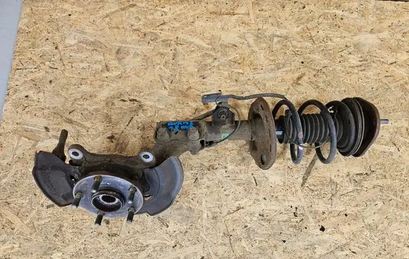 Toyota Auris 150 Front wheel hub spindle knuckle 4321202171