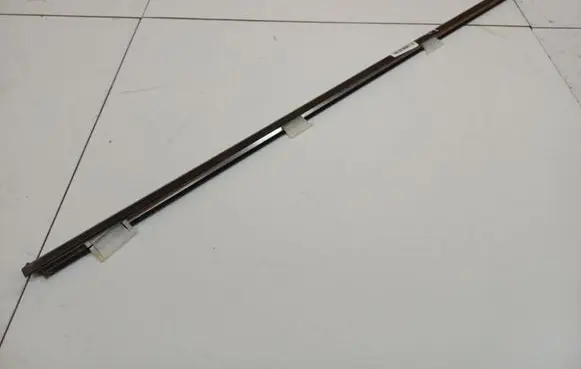 Honda Civic Front door glass trim molding 