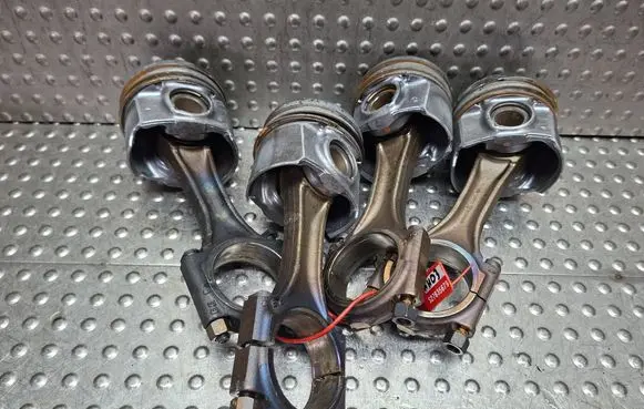 Citroen Jumper Piston with connecting rod S27635679 AH03 AHN