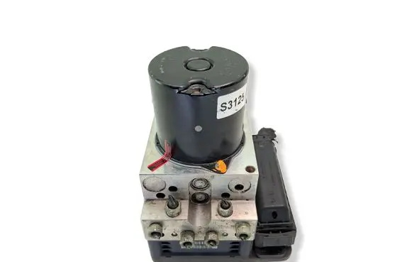 BMW 5 E60 E61 ABS Pump 6783360 6783362 34516783360